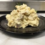 魚立呑み　いそかわ - 玉子サラダ