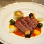 ドゥ・ラパン - 鴨胸肉のマルコポーロ風