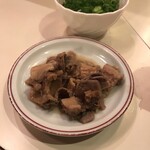 和風もつ料理 あらた - 思わず「美味しい」と声が出る名物「和風煮込み」。