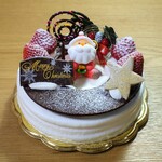 ラ・ロッシュ - サンタさんの乗ってるケーキ(5号)　￥3,348(税込)