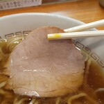 春木屋 荻窪本店 - 中華そばのチャーシュー(H31.2.20撮影)