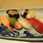 寿司の次郎長 - おまかせにぎり（1320円）