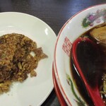 新福菜館 - 黒＆黒～