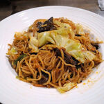 満足ハウス エスニックバルタットピーロ - マトン焼きそば（４４８円）