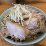 ラーメン二郎 - 【2019.11.19】小ラーメン790円+ブタ150円