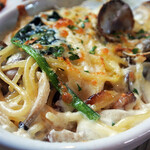 cafe 旭荘 - 本日のパスタ・アサリとベーコンのクリームオーブン焼き900円税込