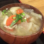 おにぎり茶屋 ちかちゃん - 豚汁