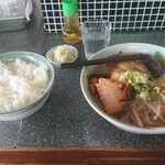 いとう食堂 - カツ入りラーメン1000円＋ライス200円