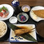 平の食堂 - 本日のおすすめランチ