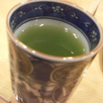 鮨 いとう - お茶で〆る