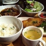 Cafe&Dining ballo ballo - 週替わりプレート900円プラス150円でコーヒー追加