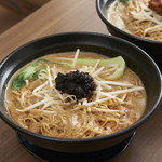 紅龍 - 黒担々麺
