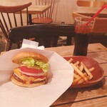 バーガーズベース - 