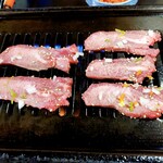 牛太郎 - 