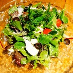 クラフトビアハウスモルト - リコッタチーズとベビーリーフのサラダ