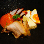 クラフトビアハウスモルト 福島店 - 燻製とシャルキュトリーの５種盛り合わせ