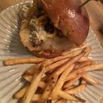 KAKUMEI Burger & cafe - 