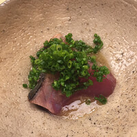鮨 きのした - 鰹藁焼き 酒盗掛け