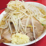 ラーメン二郎 - ラーメン小＋ニンニク多め