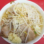 ラーメン二郎 - ラーメン小＋ニンニク多め