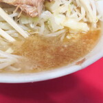 ラーメン二郎 - スープ