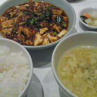 四川豆花飯荘 東京店 - ランチマーボー御飯