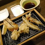 天ぷら 穴子蒲焼 助六酒場 - 牡蠣天・白子・わかさぎ