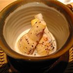 神保町 傳 - 筍とウドのトリュフと豆乳のソース和え