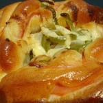 青のパン - ハムマヨロール