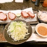 とんかつ マンジェ - 特上ヘレとんかつ定食