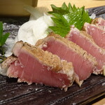 本格板前居酒屋 お魚総本家 - 本鮪の藁焼き