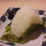 でべそ - おむすび（鮭と昆布から選べます）