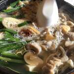 おふくろ亭 - 2019/12/27
      ホル鍋 単品 300円
      チキンカツ 100円
      フライ3品 100円