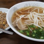 ラーメン餃子 とん吉 - 