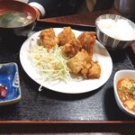 阿信 - 唐揚げ定食700円♪