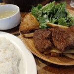 東京ブッチャーズ with OKACHI Beer Lab - 想定を超えてくるお肉。