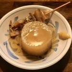 遊酒食堂 宇都宮 - おでん:大根100円・牛すじ150円