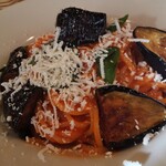 トラットリア ラ・テスタドゥーラ - 茄子とリコッタチーズ　ノルマ風のスパゲッティ