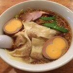 香湯ラーメン ちょろり - 全景です