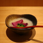 こころや - お通しの三浦大根の刷り流し