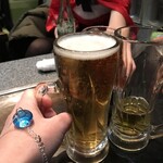 鉄板居酒屋 へらちょんぺ - 外食産のビールの量ｗｗｗ