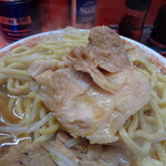 麺でる - トロントロンの豚