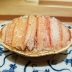 肉屋 田中 - 2019年最後の香箱ガニ　(神戸牛の出汁がかかった兵庫の津居山の香箱ガニ)