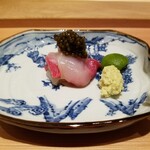 肉屋 田中 - 日間賀島の天然の虎河豚と上田さんの神戸牛ランプとN25ベルーガキャビア