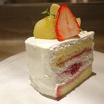 PATISSERIE ASAKO IWAYANAGI - 季節のショートケーキ