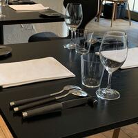 ラ・ボンヌターブル - 