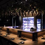 新宿焼肉 BULLS - 新宿らしい艶やかな雰囲気