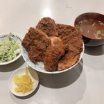 味処 叶 - 味噌カツ丼 トッピングネギ お味噌汁付き 1600円