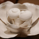 ラチュレ - 茶菓子のギモーヴ