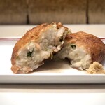 駅前酒場 - 〈2019年12月初訪〉駅前さつま揚げ・450円